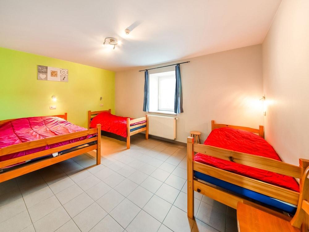 Rustic Estate With Sauna