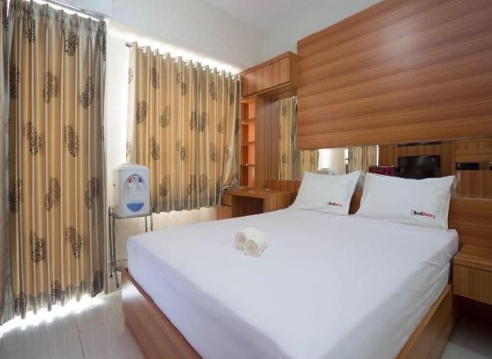 Apartment Taman Melati Surabaya by Havana Friends