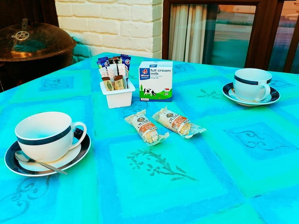 Boathouse Bed and Biscuit - Cabin