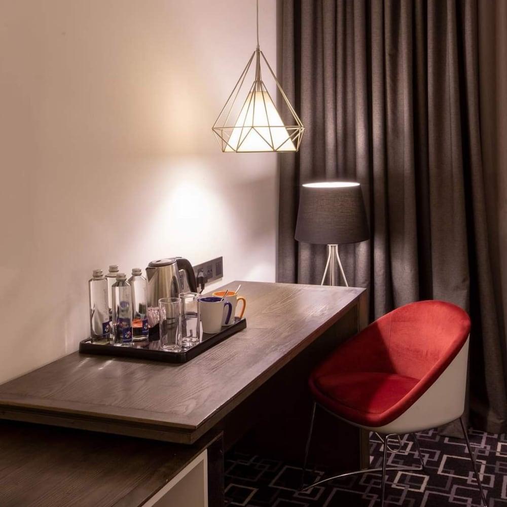 Trademark Hotel, Trademark Suite Double Room in Nairobi No006