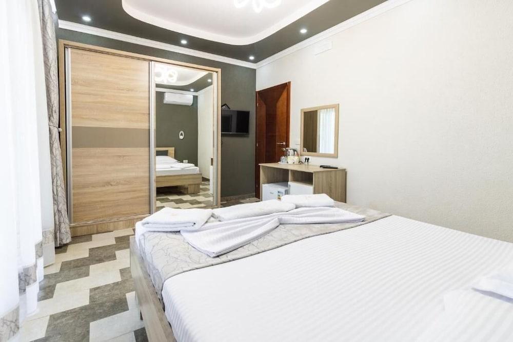 Apart Hotel President