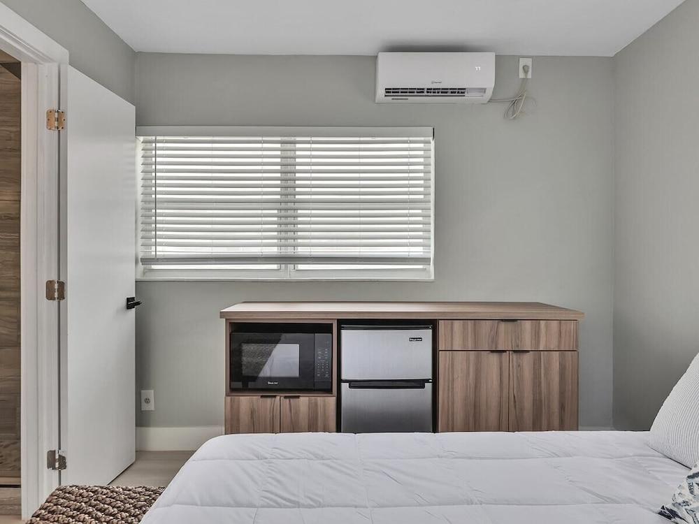 1BR Getaway by Dania & Hollywood Beach