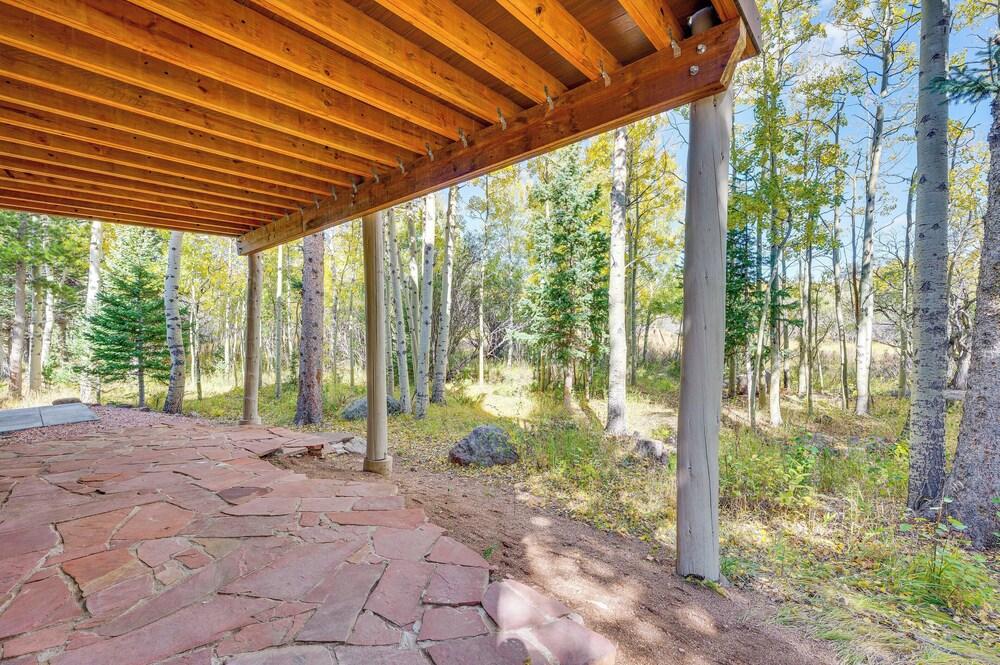 Secluded Log Cabin w/ Game Room & Forest Views