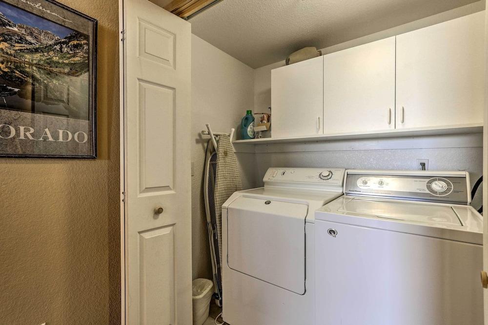 11 Mi to Keystone: Silverthorne Condo w/ Deck