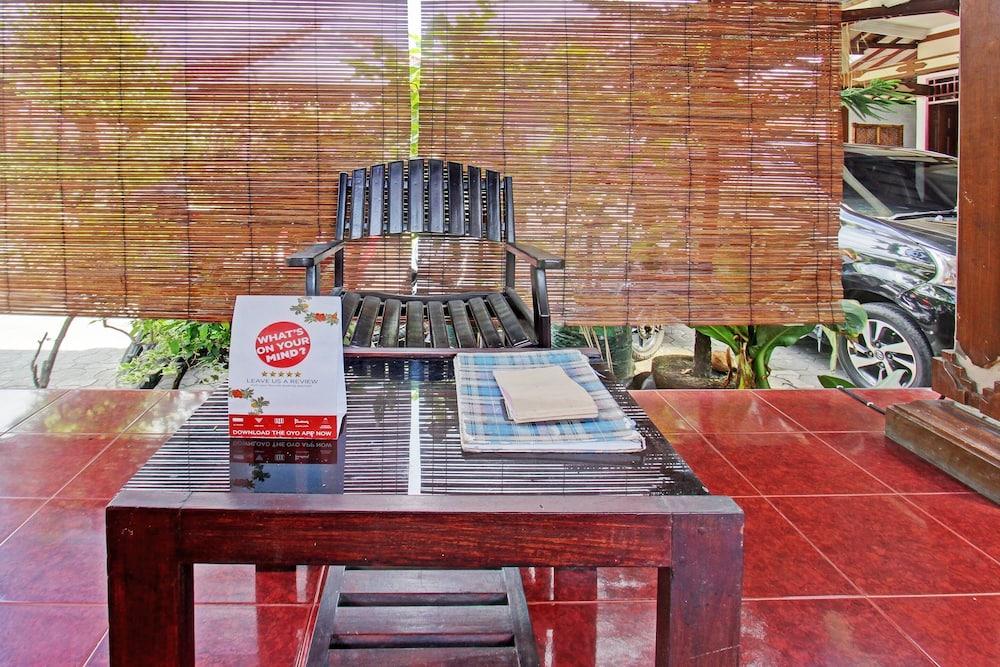 Hotel O Astri Homestay