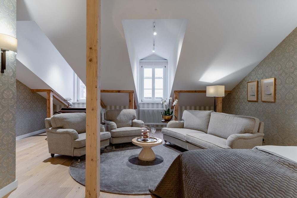 Hotel Unicus Palace Old Town - Destigo Hotels